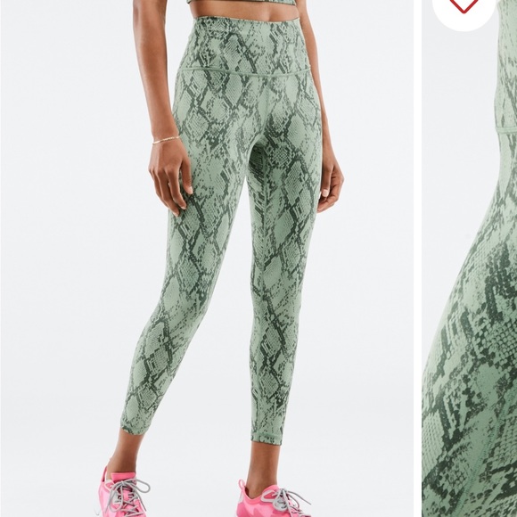 Fabletics Leggings - Picture 3 of 3